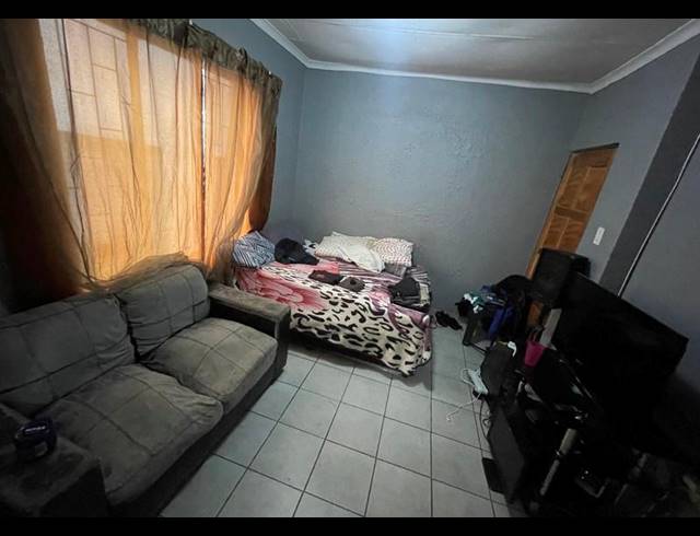 4 BEDROOM HOUSE FOR SALE IN NORKEM PARK